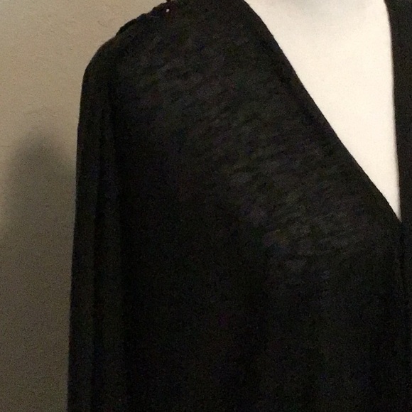 INC wrap/ sweater/ top, black, One Size - Picture 5 of 6